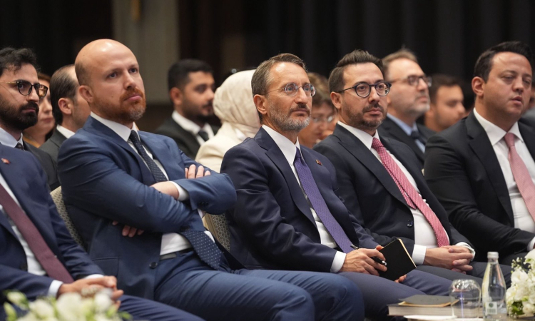 Fahrettin Altun’dan Bilim Diplomasisi Vurgusu