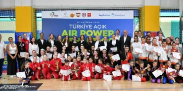 istanbul-beylikduzu-ikinci-kez-air-power-athletics-e-ev-sahipligi-yapti-1751276019-573_large.webp.webp