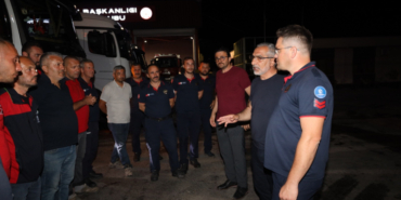buyuksehir-ekipleri-yanginlara-karsi-tek-vucut-7-1751346364-302-x750.jpeg