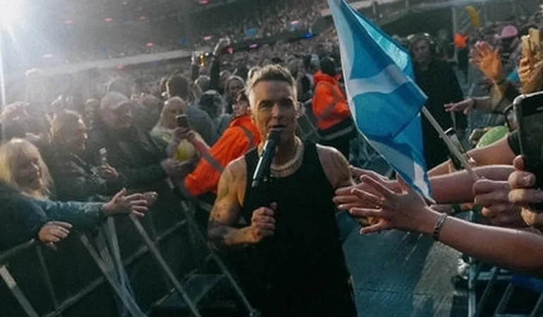 Robbie Williams’tan İstanbul itirafı: Kabalık ettim!