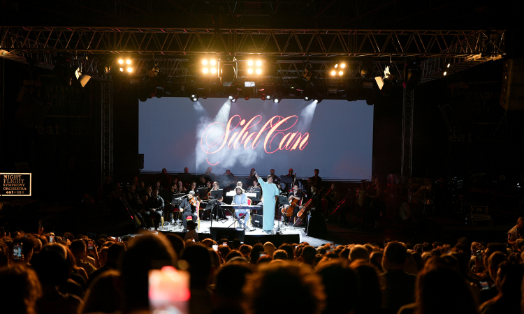 Sibel Can’dan Bursa’da Unutulmaz Konser!