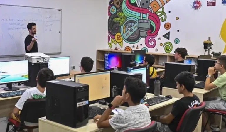 Genç Mucitler Teknolojiyle Buluştu!