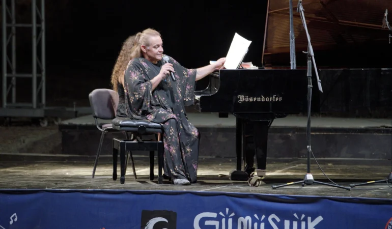 Didier Castell-Jacomin Gümüşlük’te Büyüledi!