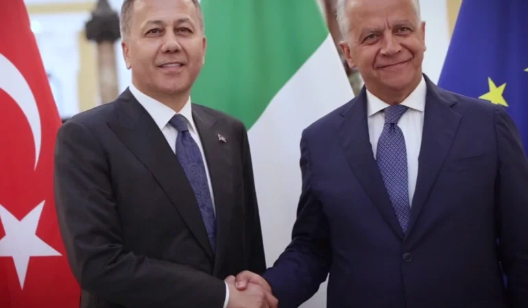 Yerlikaya ve İtalyan Bakan’dan Güvenlik Zirvesi