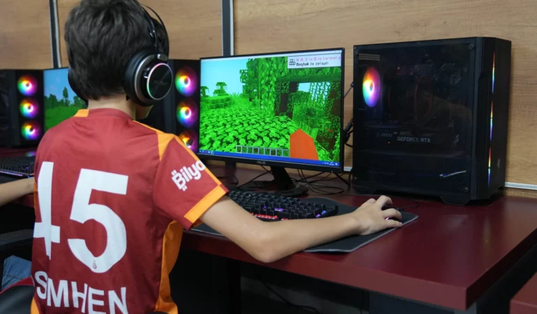 Özel Gereksinimli Çocuklara Teknoloji Dolu Gün