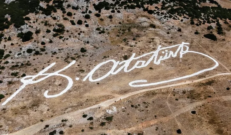 Gemlik’te Dünyanın En Büyük Atatürk İmzası Yenilendi