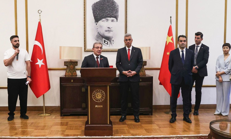 Türkiye-Çin Sağlık İş Birliği Pekin’de Güçlendi