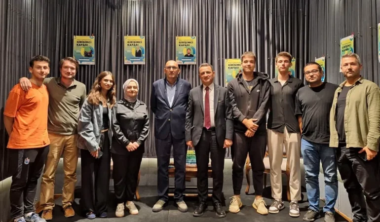 Girişimci Kafası: Gençlere İlham Veren Söyleşi