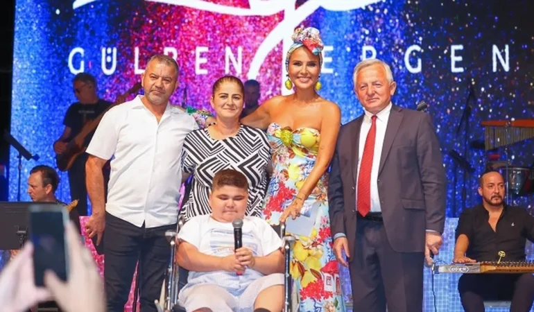 Gülben Ergen’den Unutulmaz Festival Performansı!