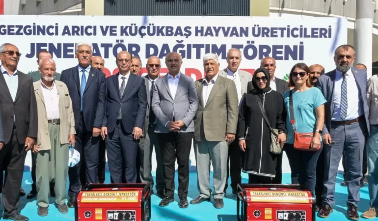 Malatya’da Çiftçilere 444 Jeneratör Desteği!