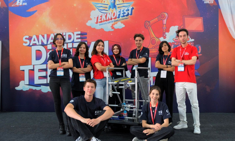 Kocaeli Gençleri TEKNOFEST 2025’te Gurur Duyurdu