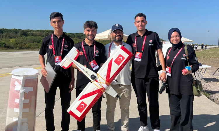 Bursa’nın ‘Feza’sı, İHA Yarışmasında 6. Oldu!