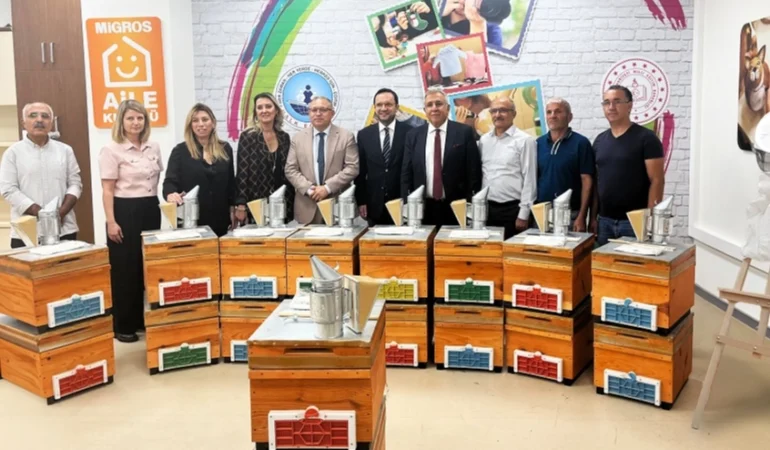 Yalova’da Arıcılık Kursu’na Büyük Destek!