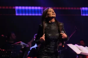 yildiz-tilbe-sahnede-fenalasti-1758347926-381_large.webp.webp