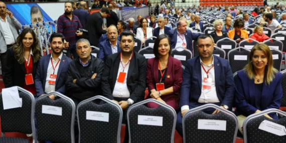 CHP İzmir Kongresi’nde Tartışmalar ve Yeni Başkan