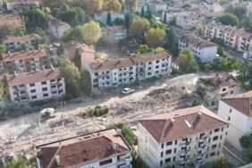bursa-inegol-de-turgutalp-donusumunde-yikimlar-basladi-1761218378-121_large.webp.webp