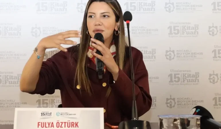 Fulya Öztürk: Sosyal Medya Algıları Yanıltıyor!