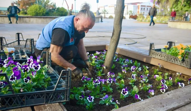 Giresun’a Çiçeklerle Bahar Geldi!