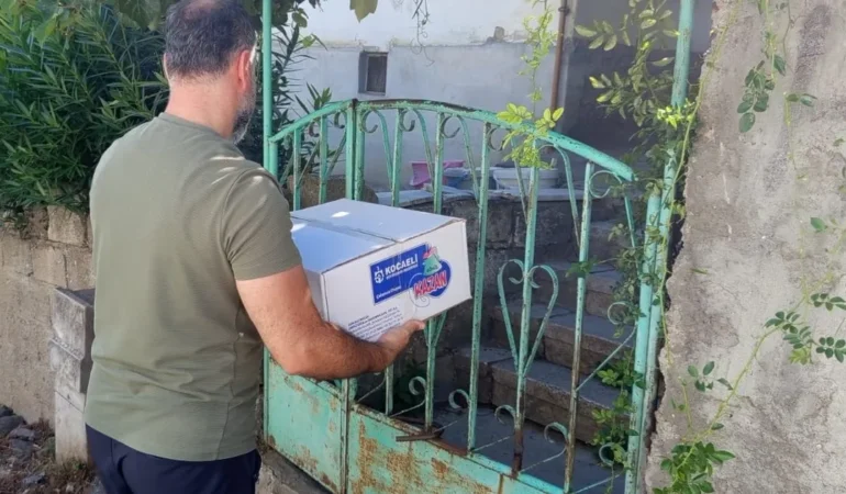 Yalnızlara Sıcak Yemek: Gönül Kazan Projesi