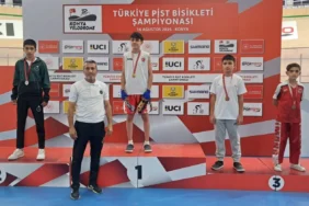 konya-karatay-spor-basarilarina-yenilerini-ekliyor-1761303892-858_large.webp.webp