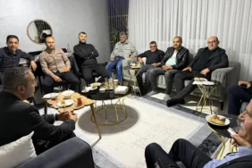 mhp-den-hayirli-gunler-komsum-ziyaretleri-basladi-1761365064-17_large.webp.webp