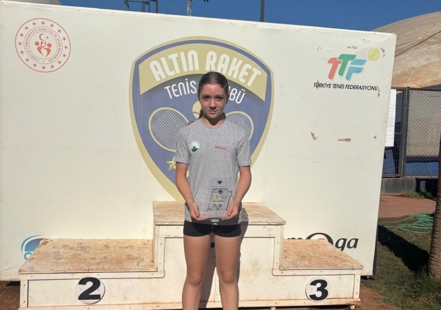 Osmangazi’nin Irmak Özdemir’le Şampiyonluğu!