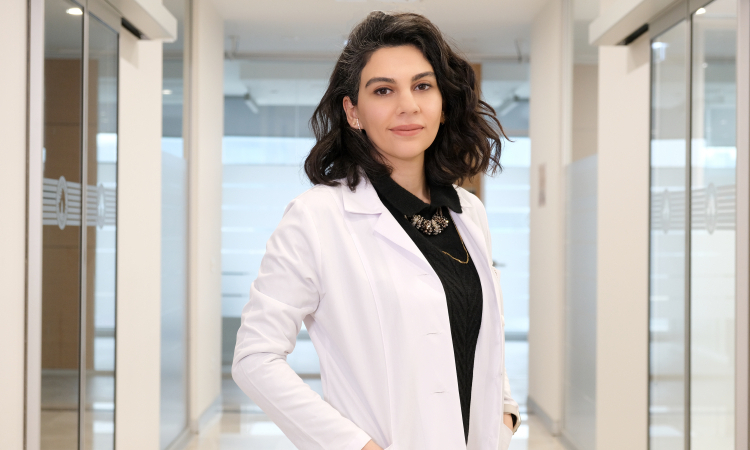 Ekran Süresi Artıyor, Ağız Sağlığı Tehlikede!