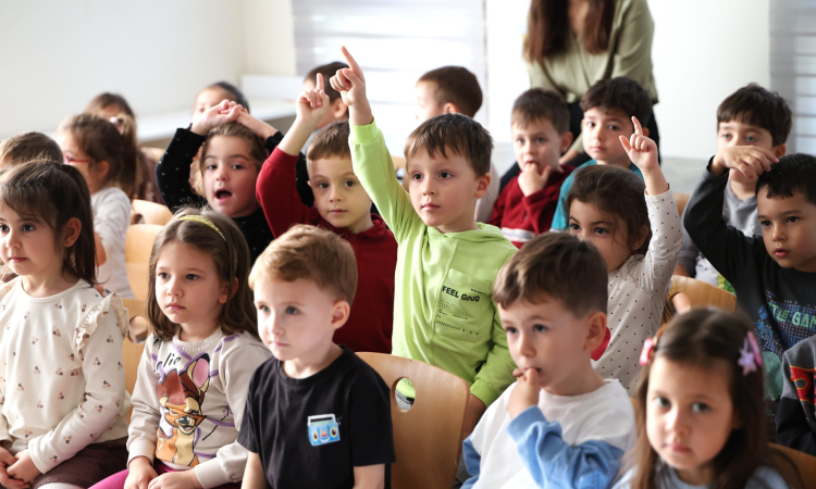 Miniklere Ağız ve Diş Sağlığı Eğitimi Veriliyor!