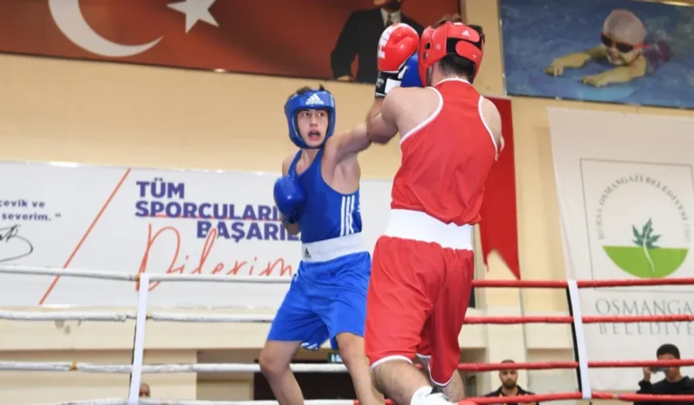 Cumhuriyet Bayramı’nda Boks Heyecanı Bursa’da!