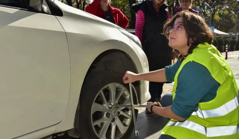 Toplumsal Cinsiyet Eşitliği İçin Atölyeler Başladı