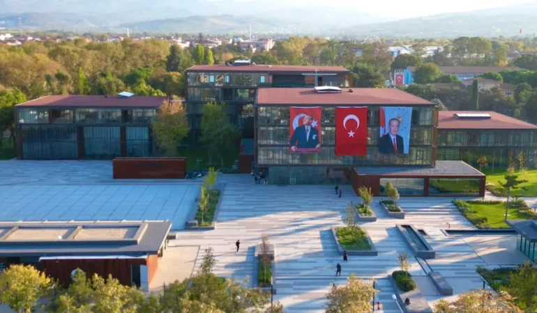 İnegöl Belediyesi’nden Çifte Ödül Başarısı!