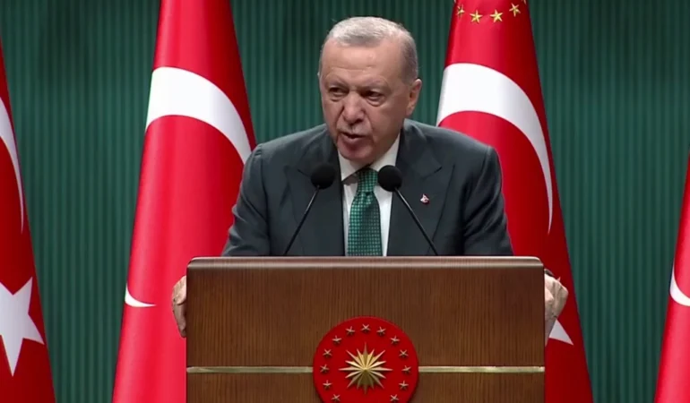 cumhurbaskani-erdogan-millete-seslenis-terorsuz-turkiye-ile-kazanan-86-milyon-olacak-1762184240-321.webp