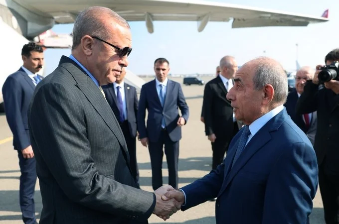 Erdoğan, Bakü’de 8 Kasım Zafer Günü Töreni’nde