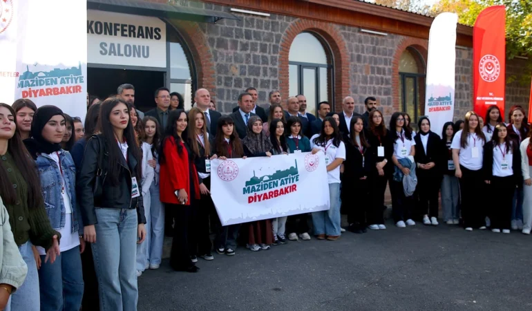 Şehit ve Gazi Çocukları ‘Maziden Atiye’ ile Buluştu