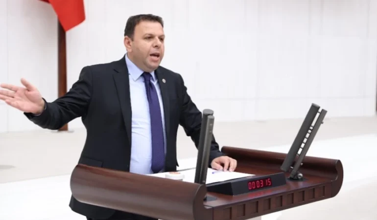 Süt Krizi Kapıda! Ediz Ün Uyardı