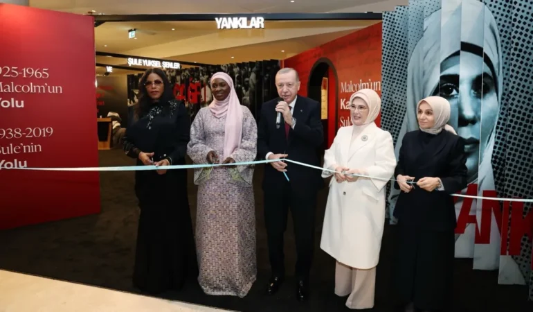 Erdoğan: Gençler İçin İlham Verici Sergi Açıldı