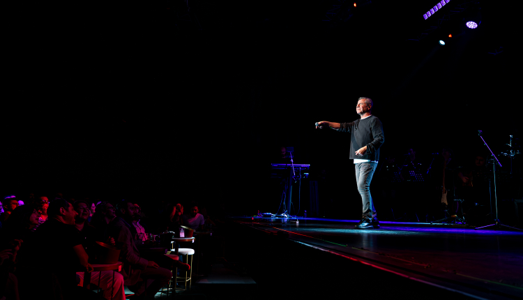 Levent Yüksel’den Unutulmaz Bir Konser Gecesi!