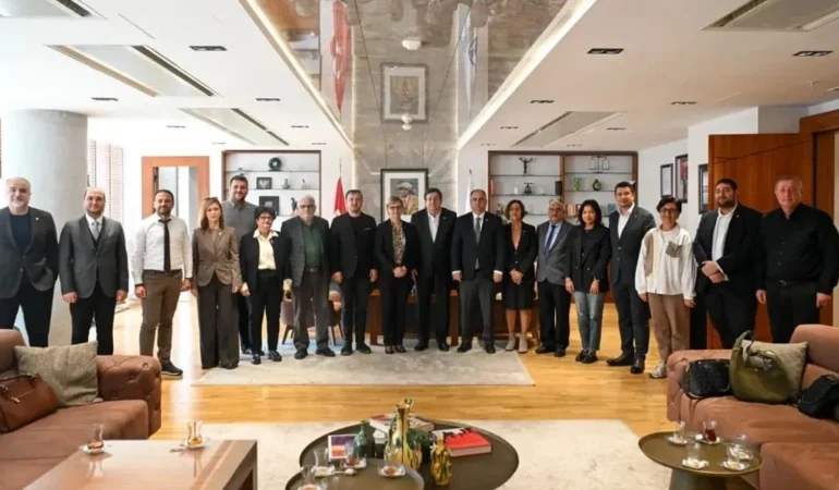 CHP’den Belediye Başkanı Erkek’e İade-i Ziyaret