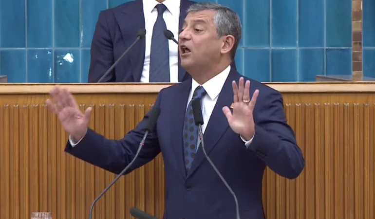 Özgür Özel’den İmamoğlu İddianamesine Sert Tepki!