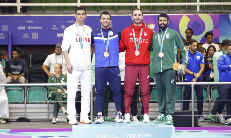 Kağıtspor Riyad’dan Altın ve Bronzla Döndü!