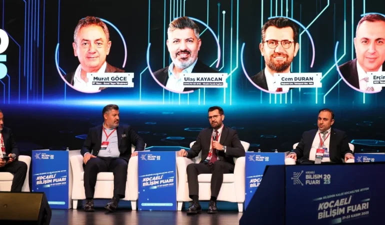 kocaeli-bilisim-fuari-nda-yapay-zeka-tasarimin-dogal-ortagi-oldu-1763739139-948_large.webp.webp
