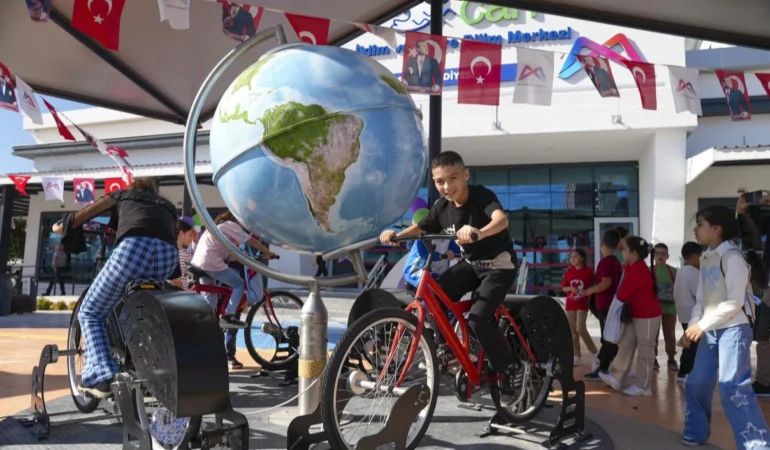 2. Mercan Bilim Şenliği’nde Bilim Coşkusu!