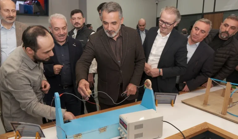 Bursa’da Tekstil Zirvesi: Sorunlar ve Çözüm Yolları