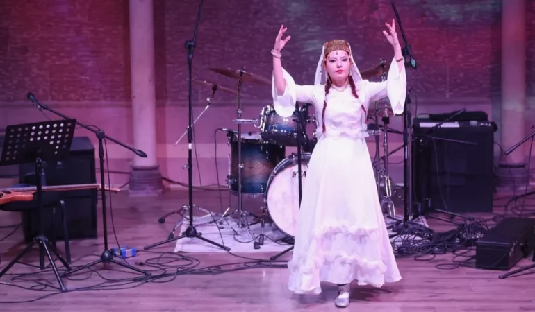 Öğretmenler Günü’nde Müzikle Dolu Bir Gece!