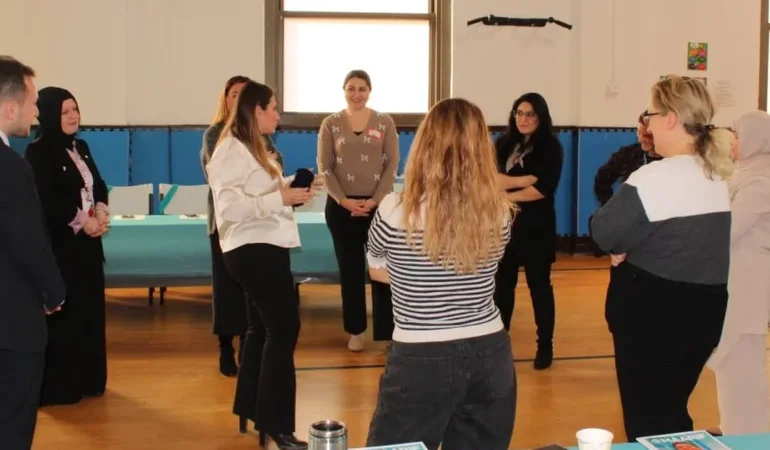 New Jersey’de Aile ve Çocuk Eğitimi Semineri