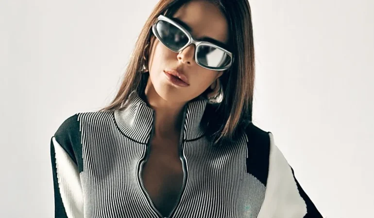 Simge’nin Albümü: Türk Popunda Tarihi Başarı!