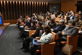 Kadın İstihdamı için Eşit Ebeveynlik Vurgusu