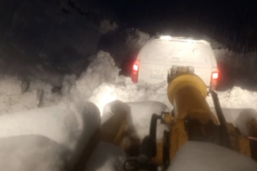 Malatya’da Karla Mücadele: Ekipler Zamanla Yarışıyor!