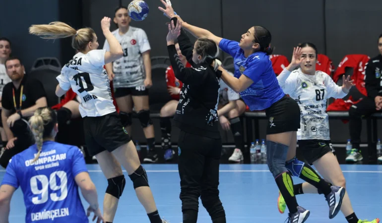 Bursa’nın Hentbol Zaferi: Odunpazarı 30-20!